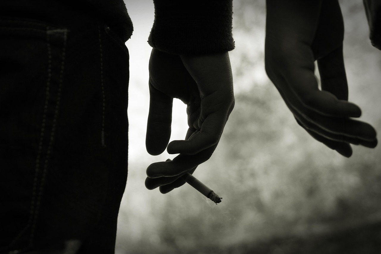 What Is Judgment-Free Peer Support & How Can It Help Your Teen?